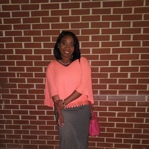 Meet your Posher, Damaris